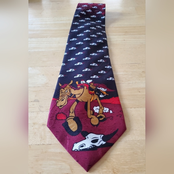 DONALD DUCK & ROVER BOY Mens Tie - Picture 1 of 3